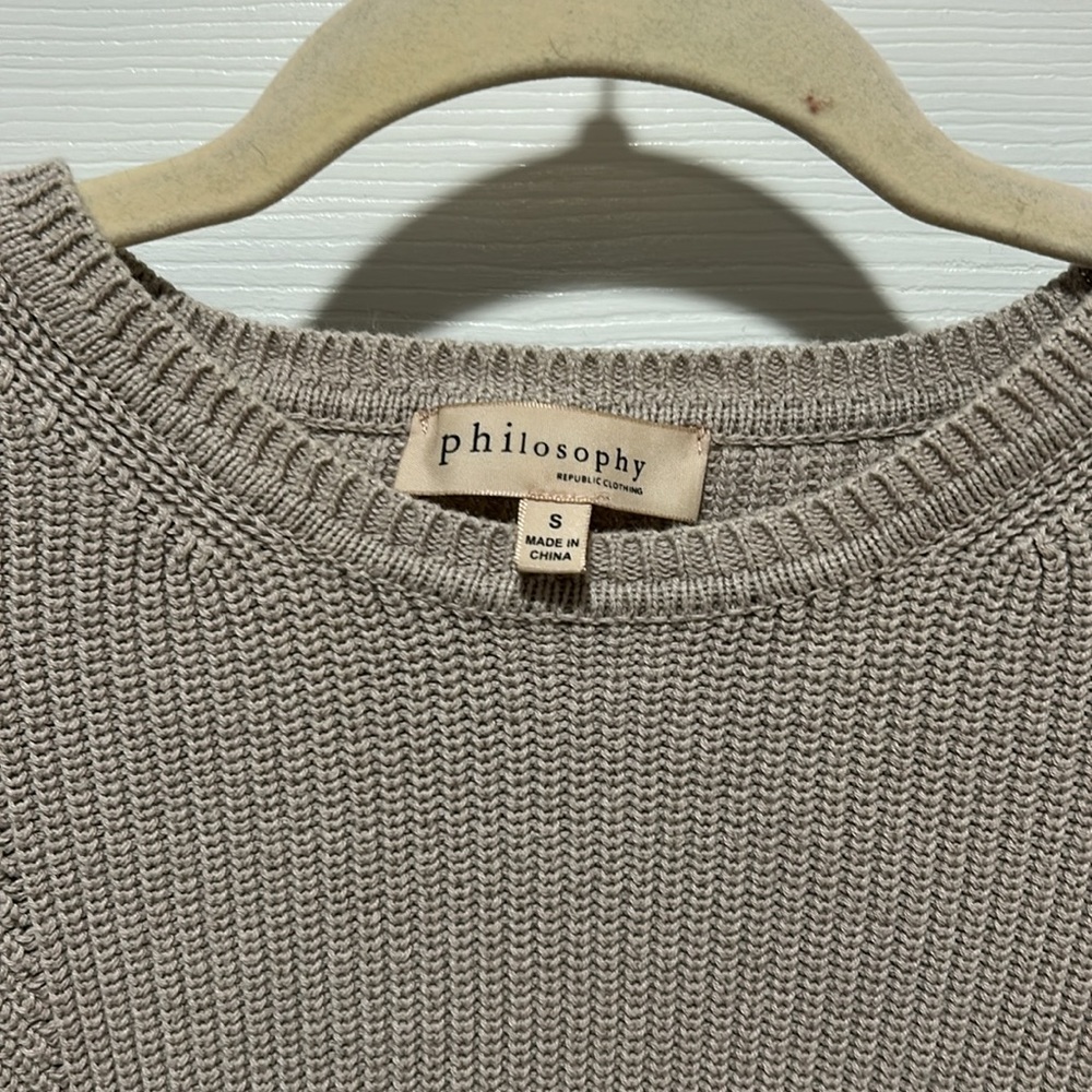 Sweater - Picture 2 of 4